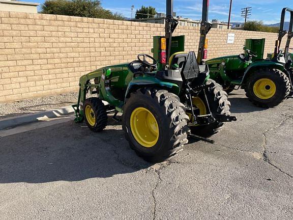 Image of John Deere 3025E equipment image 2