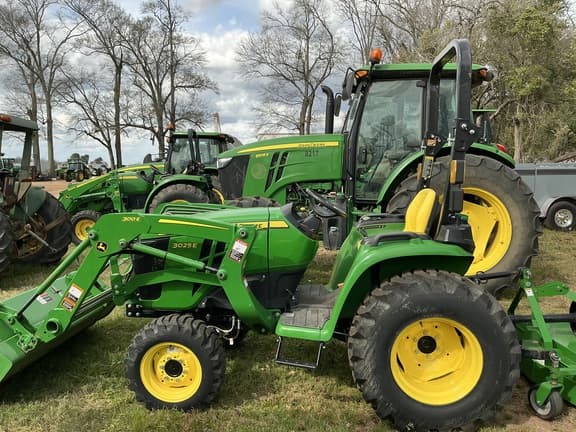 Image of John Deere 3025E Primary image