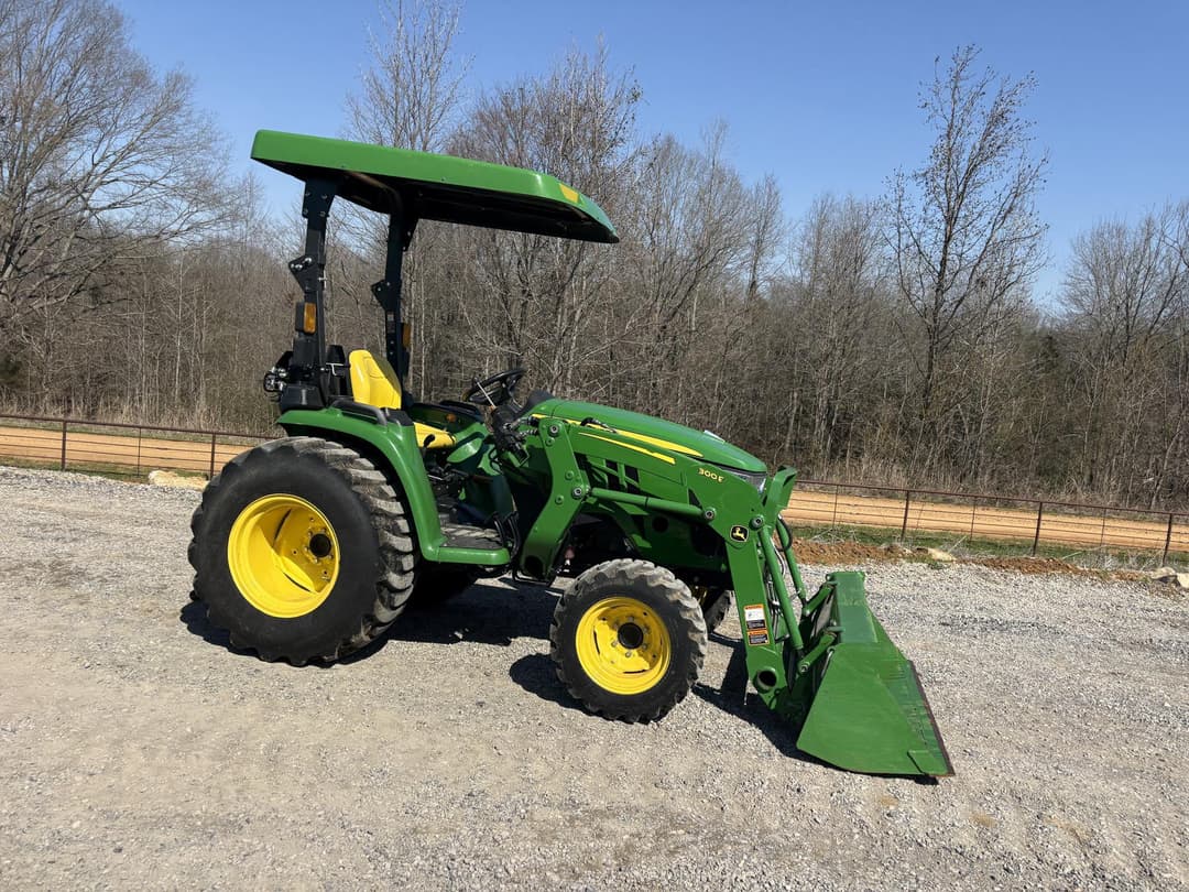 Image of John Deere 3025E Primary image