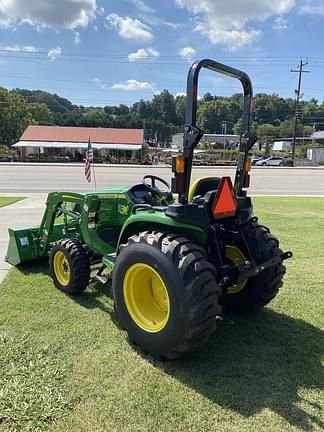 Image of John Deere 3025E equipment image 4