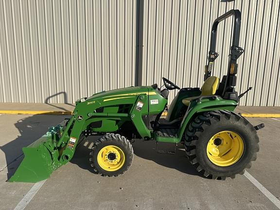 Image of John Deere 3025E Primary image