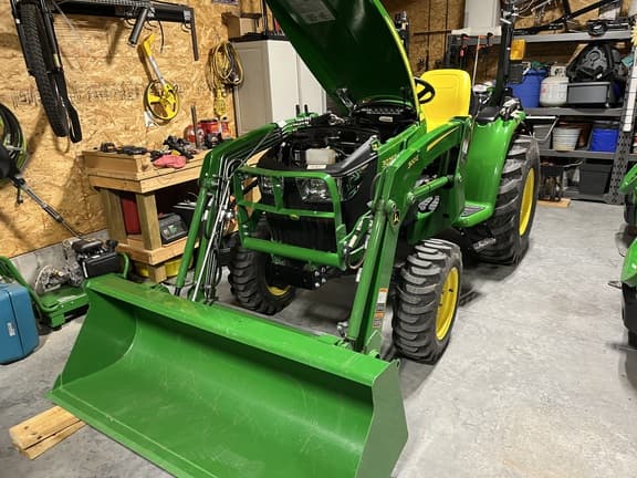 Image of John Deere 3025E equipment image 1