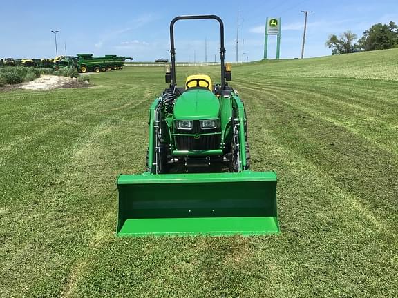 Image of John Deere 3025E equipment image 1