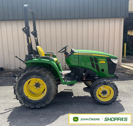 2023 John Deere 3025E Equipment Image0