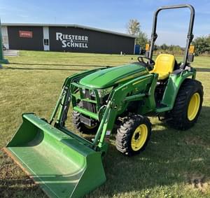 2023 John Deere 3032E Image