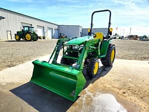 2023 John Deere 3032E Image