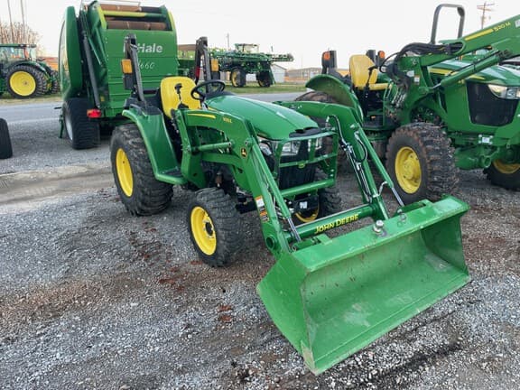 Image of John Deere 3032E equipment image 2