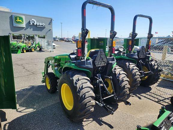 Image of John Deere 3032E equipment image 2