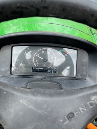 Image of John Deere 3032E equipment image 2