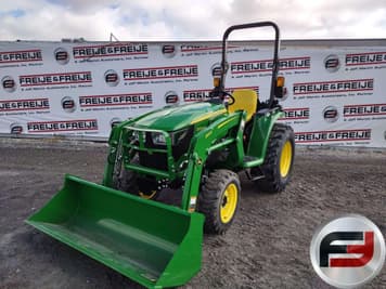 Main image John Deere 3032E