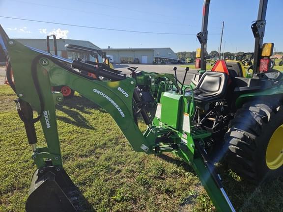 Image of John Deere 3032E equipment image 3