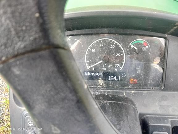 Image of John Deere 3032E equipment image 2
