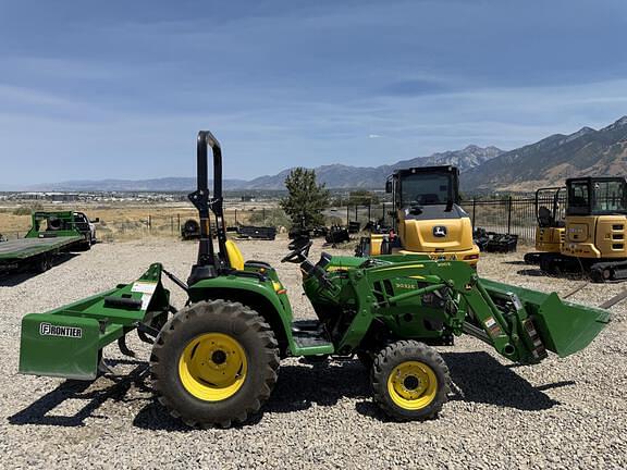 Image of John Deere 3032E equipment image 3