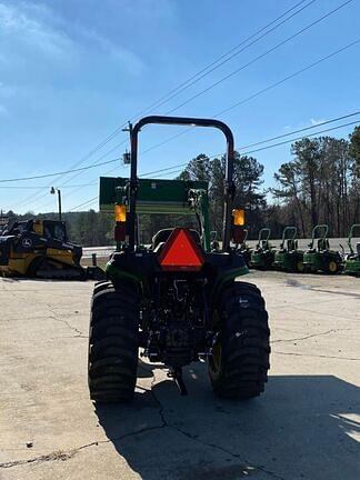 Image of John Deere 3032E equipment image 2