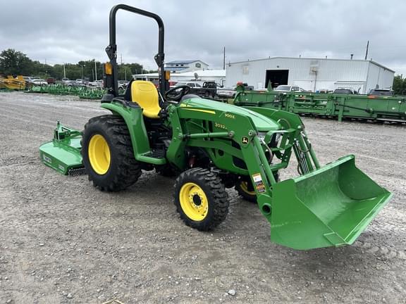 Image of John Deere 3032E equipment image 1