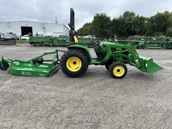 Image of John Deere 3032E equipment image 4