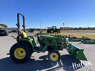 Main image John Deere 3032E 5