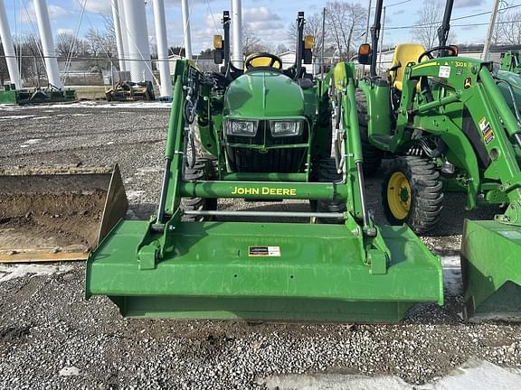 Image of John Deere 3032E equipment image 1