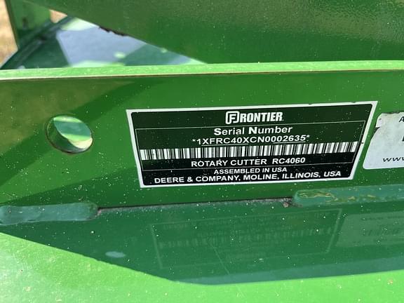Image of John Deere 3032E equipment image 4