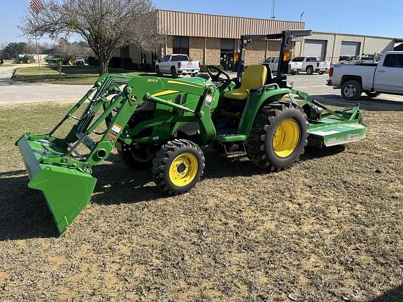 Image of John Deere 3032E equipment image 1