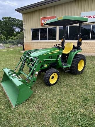 Image of John Deere 3032E equipment image 4