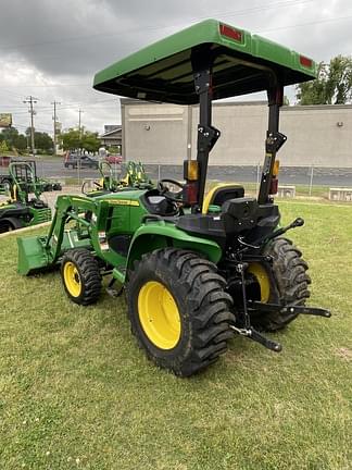 Image of John Deere 3032E equipment image 3