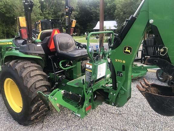 Image of John Deere 3032E equipment image 2