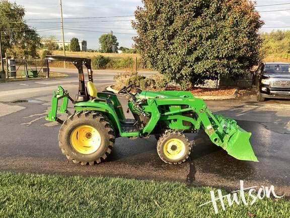 Image of John Deere 3032E equipment image 3
