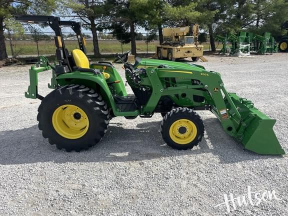 Image of John Deere 3032E equipment image 3