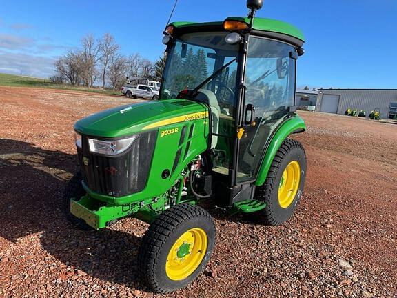 Image of John Deere 3033R Primary image