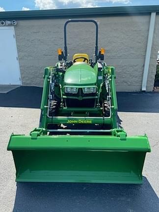 Image of John Deere 3035D equipment image 2