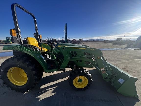 Image of John Deere 3035D equipment image 2