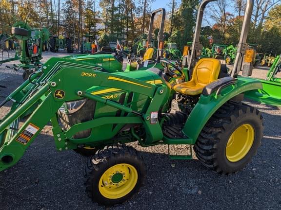Image of John Deere 3035D Primary image