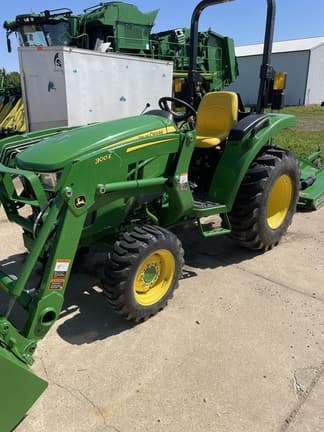 Main image John Deere 3035D
