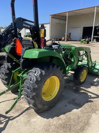 Image of John Deere 3035D equipment image 3