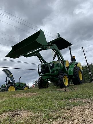 Image of John Deere 3035D equipment image 1