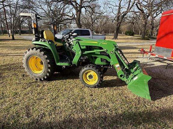 Image of John Deere 3038E equipment image 2