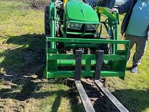 Main image John Deere 3038E 4