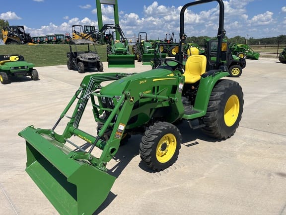 2023 John Deere 3038E Equipment Image0