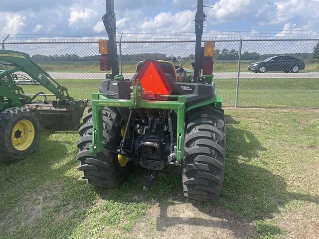 Image of John Deere 3038E equipment image 2