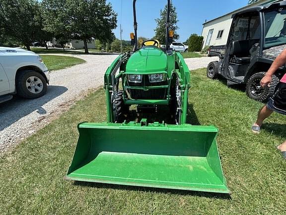 Image of John Deere 3038E equipment image 2