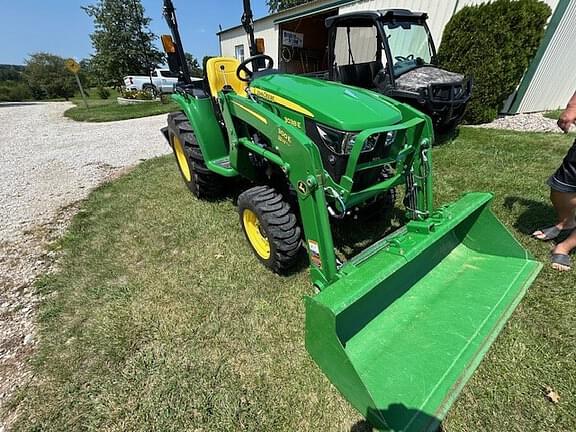 Image of John Deere 3038E equipment image 3