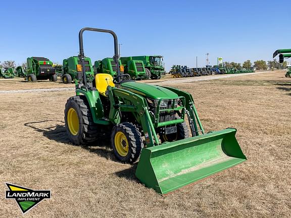 Image of John Deere 3038E equipment image 3