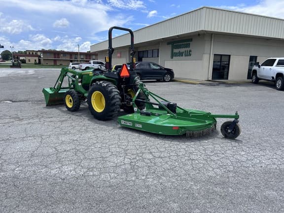 Image of John Deere 3038E equipment image 3