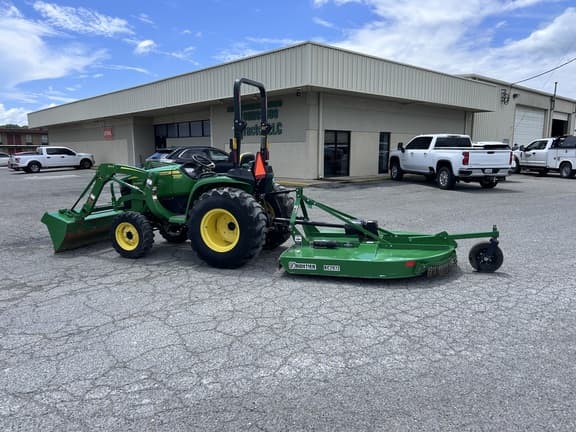 Image of John Deere 3038E equipment image 2