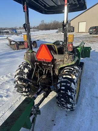 Image of John Deere 3038E equipment image 2