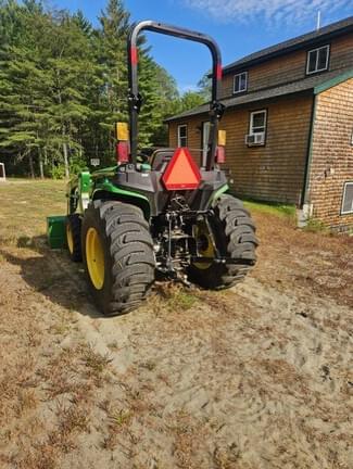 Image of John Deere 3038E equipment image 2