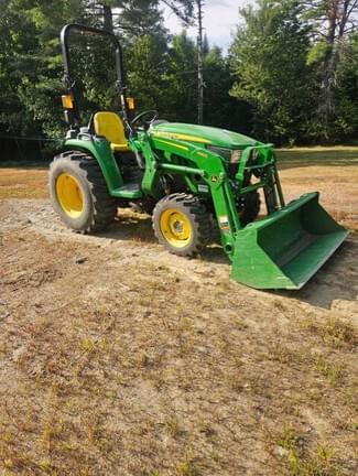 Main image John Deere 3038E