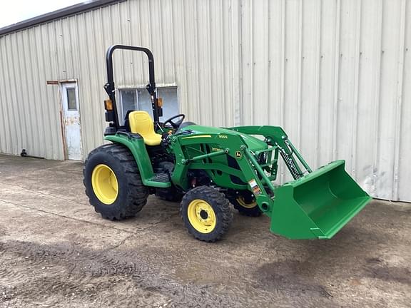 Image of John Deere 3038E equipment image 4