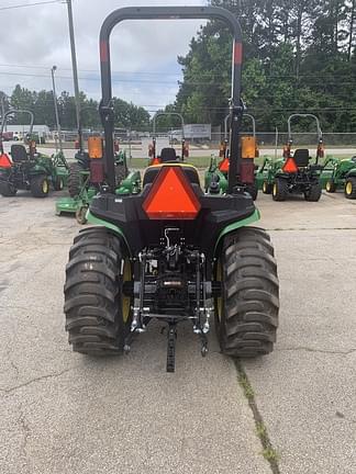 Image of John Deere 3038E equipment image 2